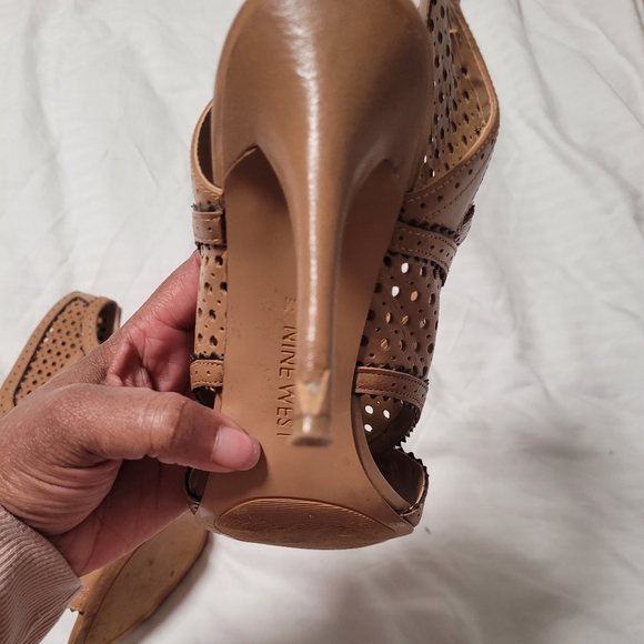 ☀️ Tan nine west sandal heels 7.5 - Picture 5 of 5